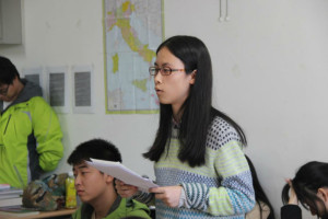 伟德betvlctor体育官网新生辩论赛第一轮——强强对决,如火如荼 5